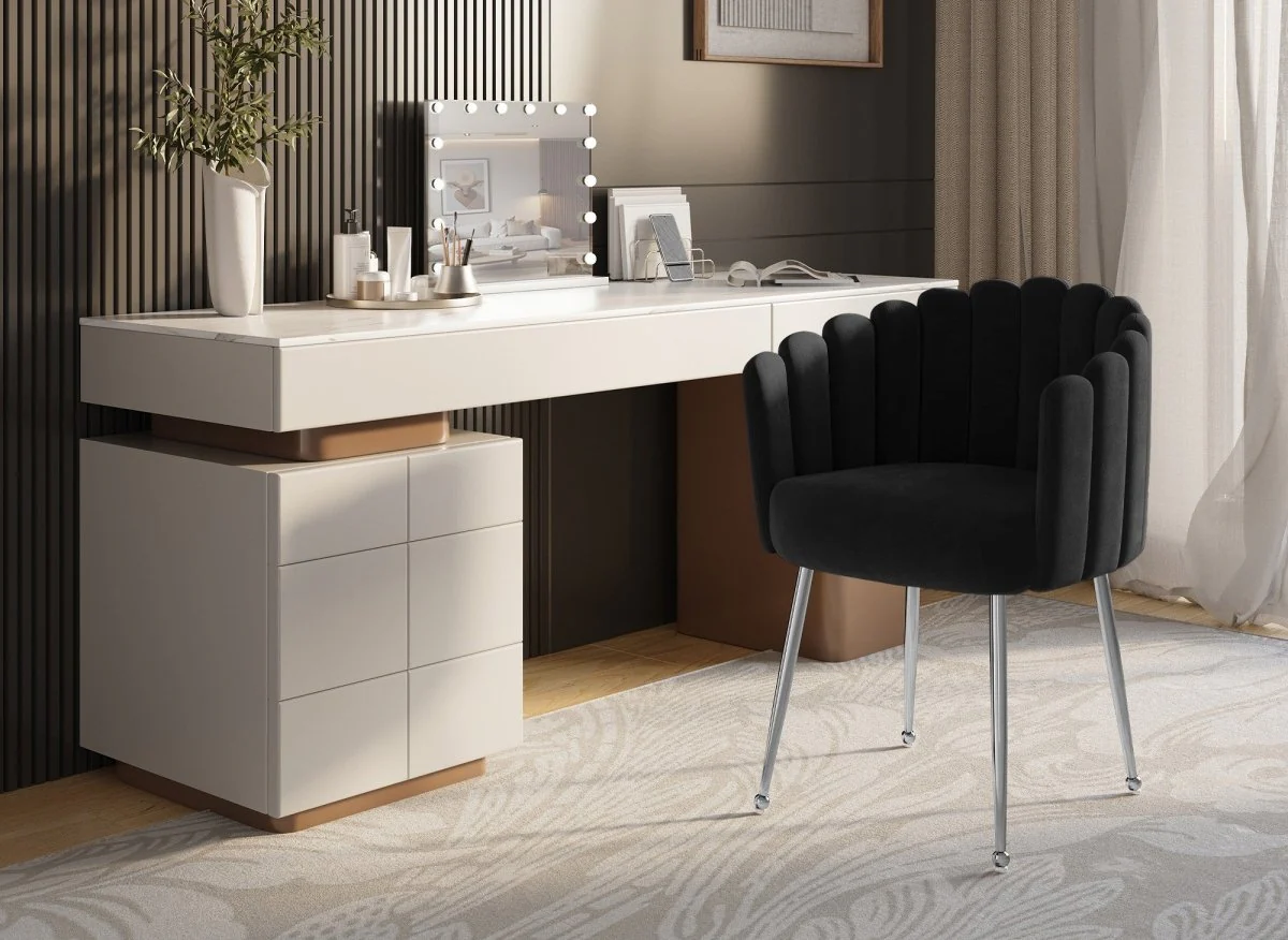 Chaise en velours noir pieds en métal argenté HAYDEN - Image 2