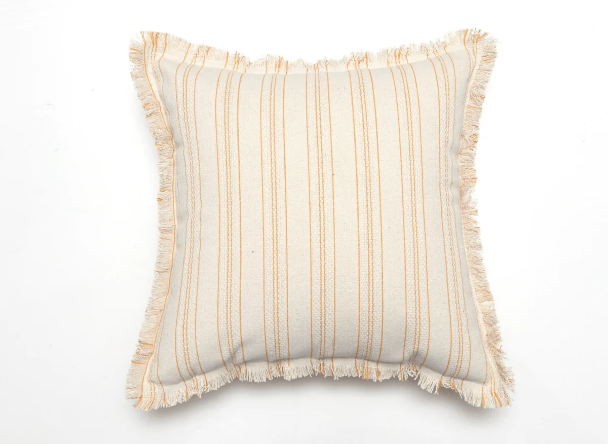 Coussin beige à rayures jaunes texturées 45x45 cm PAVIA - Image 3