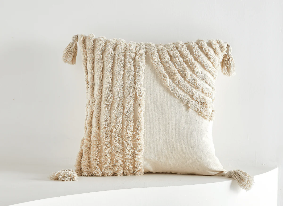 Coussin beige à tissu texturé 45x45 cm MONTREAL - Image 2