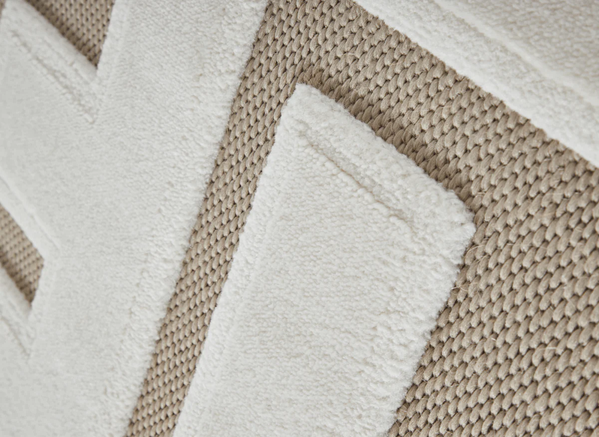 Tapis beige foncé à lettres beiges 200 x 290 cm KEZIA - Image 5