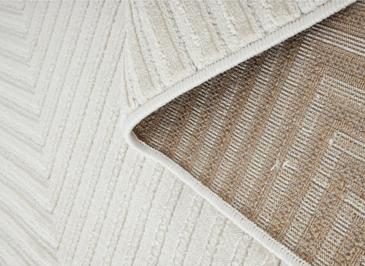 Tapis blanc écru à losanges beiges 200 x 290 cm ROUBY - Image 5
